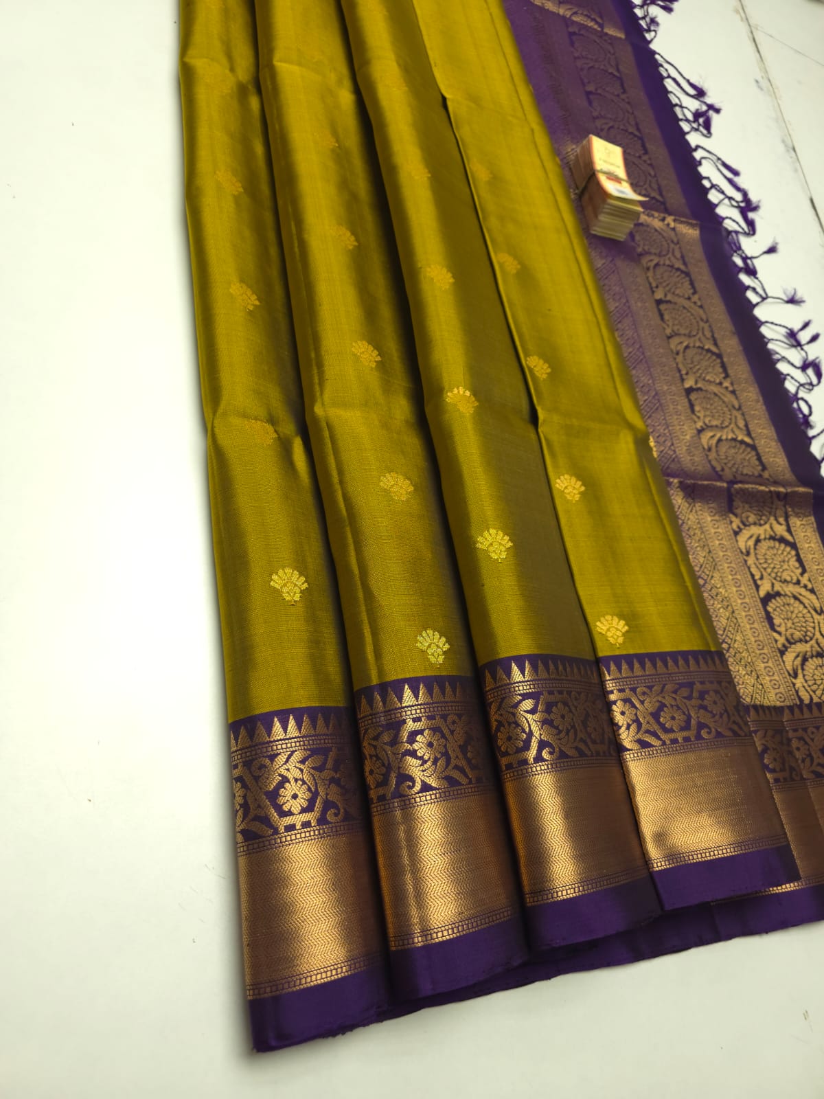 Classic Olive Mustard & Violet Double Warp Elegance Handloom Soft Silk Saree SS26690