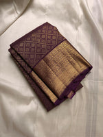 Load image into Gallery viewer, Classic Coffee Brown Bridal Elegance Kanchipuram Handloom Silk Saree SS23701
