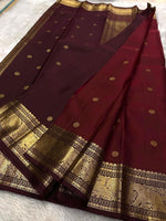 Load image into Gallery viewer, Classic Barn Red &amp; Dark Mud Brown Kanchipuram Handloom Silk Saree SS25956
