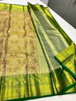 Load image into Gallery viewer, Classic Pastel Orange &amp; Parrot Green 2gm Zari Elegance Kanchipuram Handloom Silk Saree SS24262
