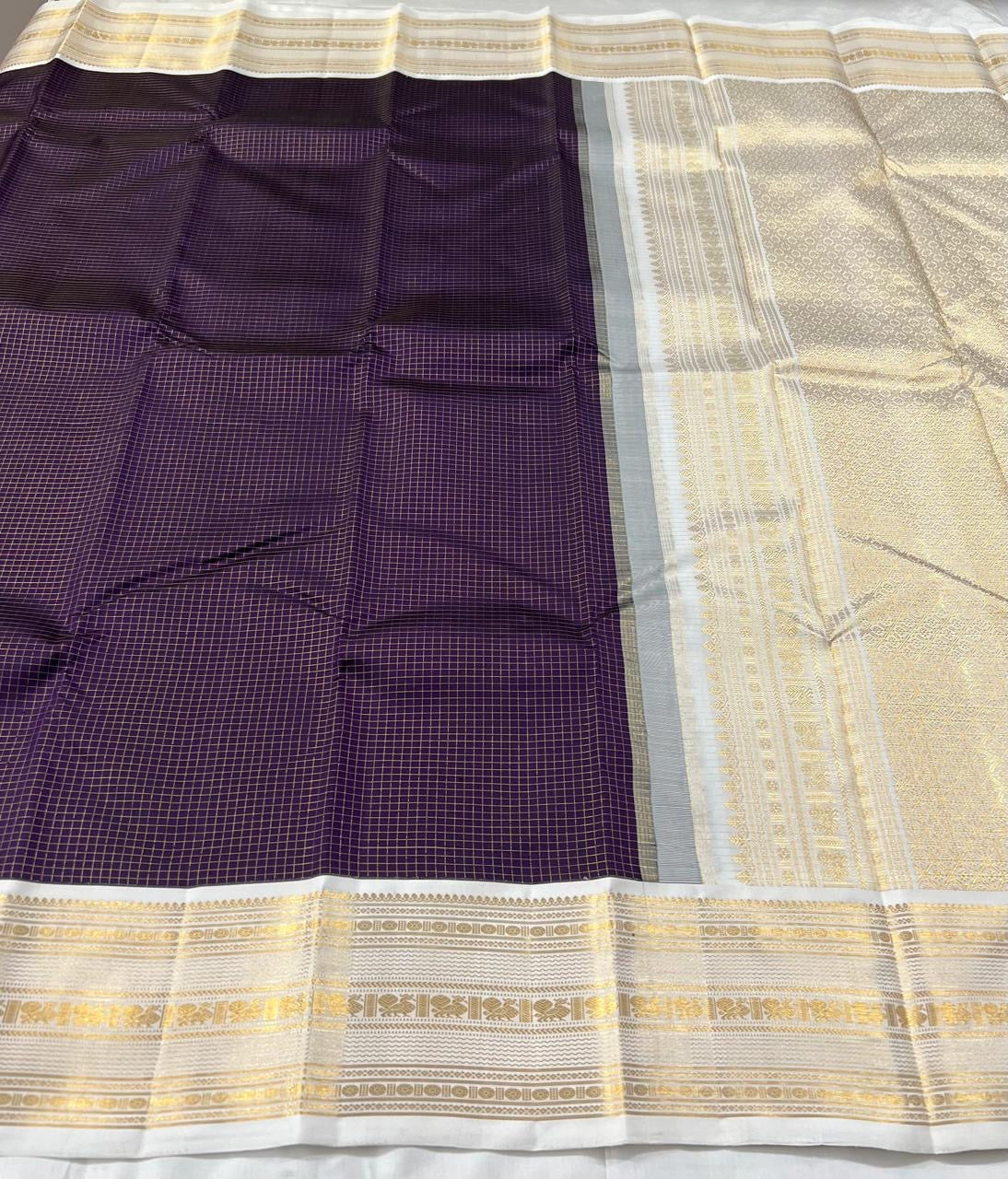 Classic Aubergine & Pastel Grey 2gm Zari Elegance Kanchipuram Handloom Silk Saree SS25301