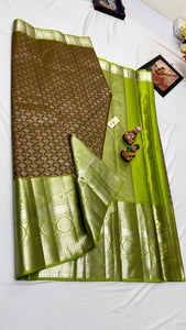 Classic Moss Brown & Spring Green Elegance Kanchipuram Handloom Silk Saree SS24489