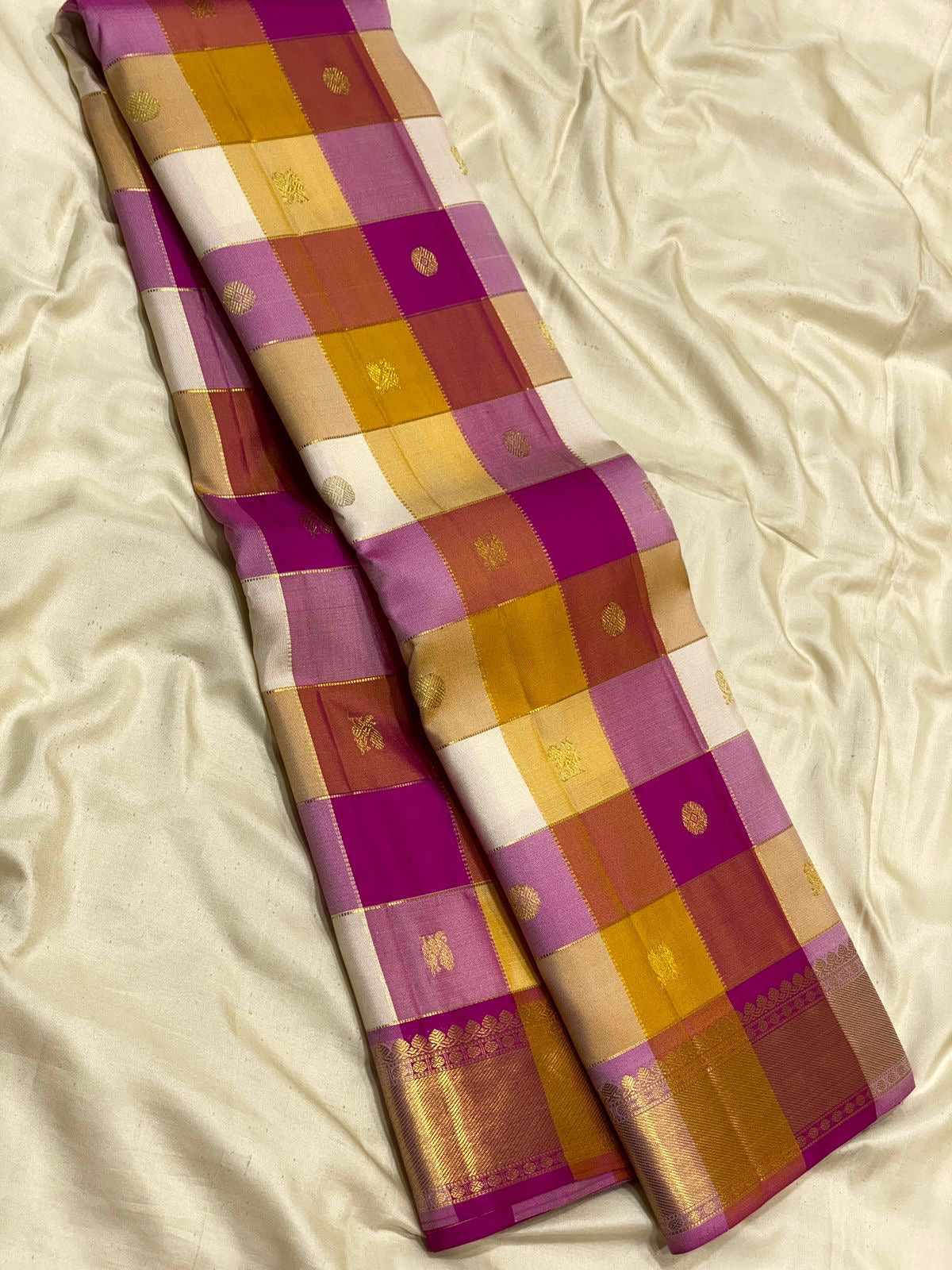 Classic Cream & Yellow Wine Red Butta Kanchipuram Handloom Silk Saree SS26032