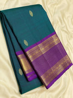 Load image into Gallery viewer, Classic Timber Green &amp; Vadamalli 2gm Zari Elegance Kanchipuram Handloom Silk Saree SS24701
