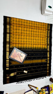 Classic Mango Yellow & Black Elegance Kanchipuram Handloom Silk Saree SS25317