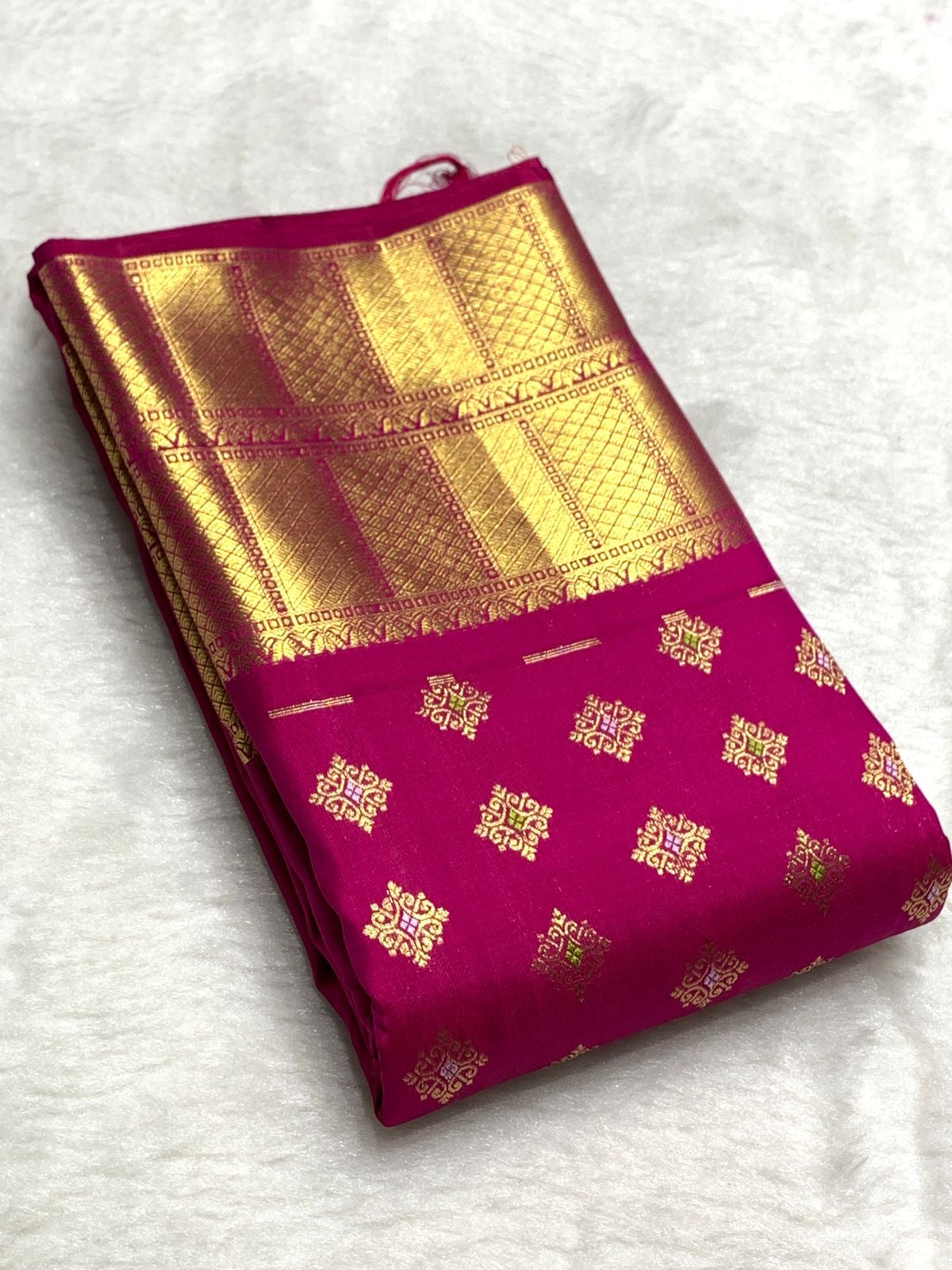 Classic Deep Pink 2gm Zari Bridal Elegance Kanchipuram Handloom Silk Saree SS24106