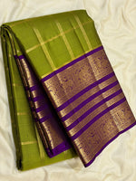 Load image into Gallery viewer, Classic Olive Green &amp; Violet 2gm Zari Vaira Oosi Checks Elegance Kanchipuram Handloom Silk Saree SS27602

