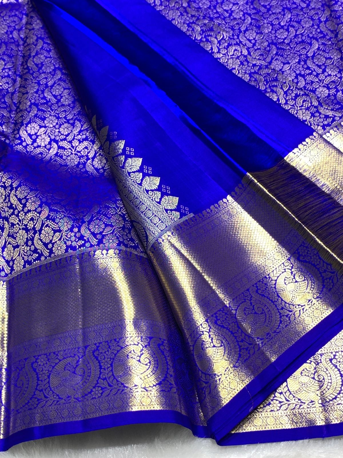 Classic Royal Blue 2gm Zari Bridal Elegance Kanchipuram Handloom Silk Saree SS25981