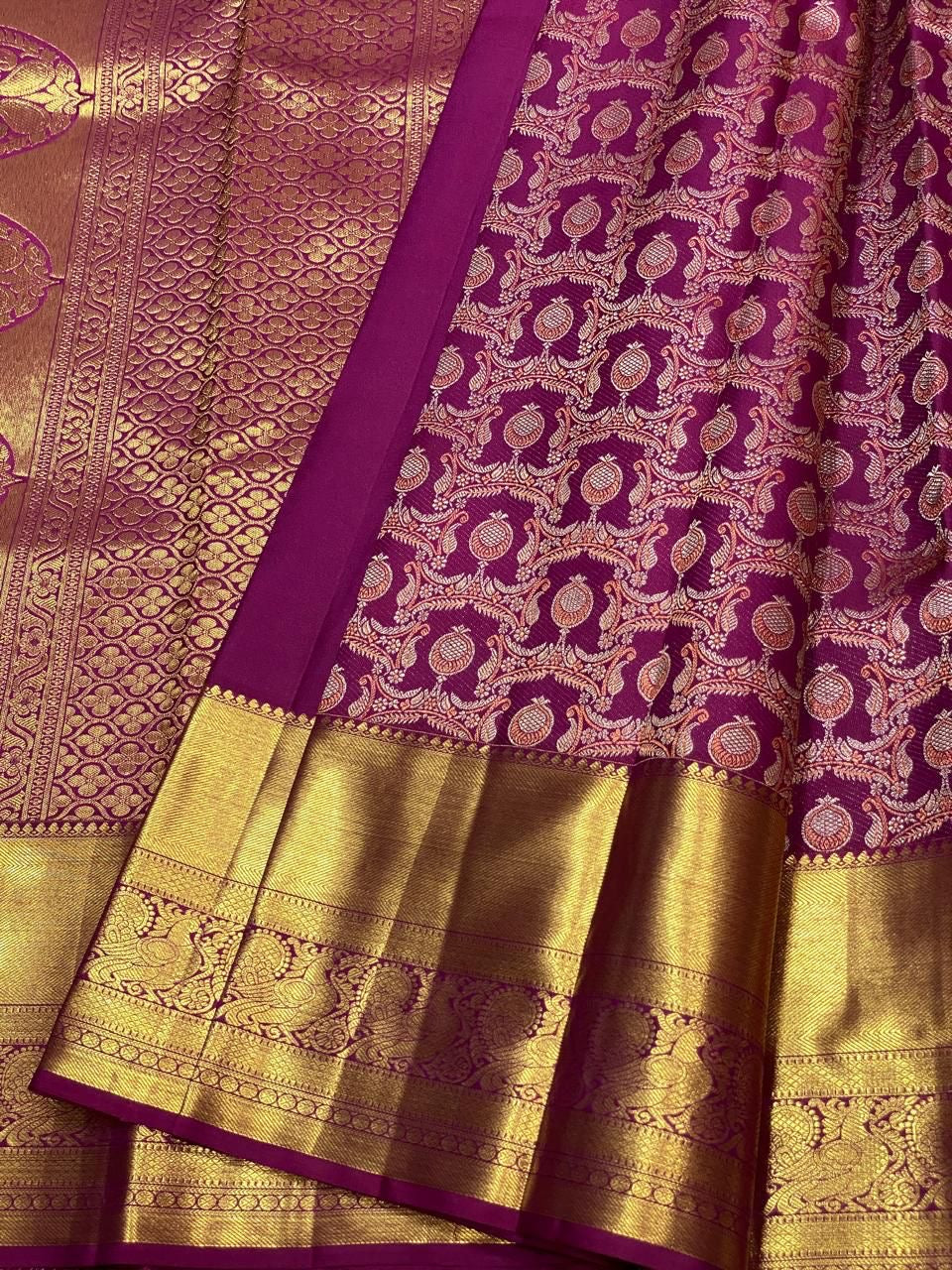 Classic Berry Plum 3gm Zari Meenakari Brocade Bridal Elegance Kanchipuram Handloom Silk Saree SS24706