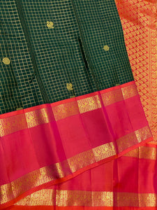 Classic Bottle Green & Brick Rose 2gm Zari Vaira Oosi Elegance Kanchipuram Handloom Silk Saree SS25330