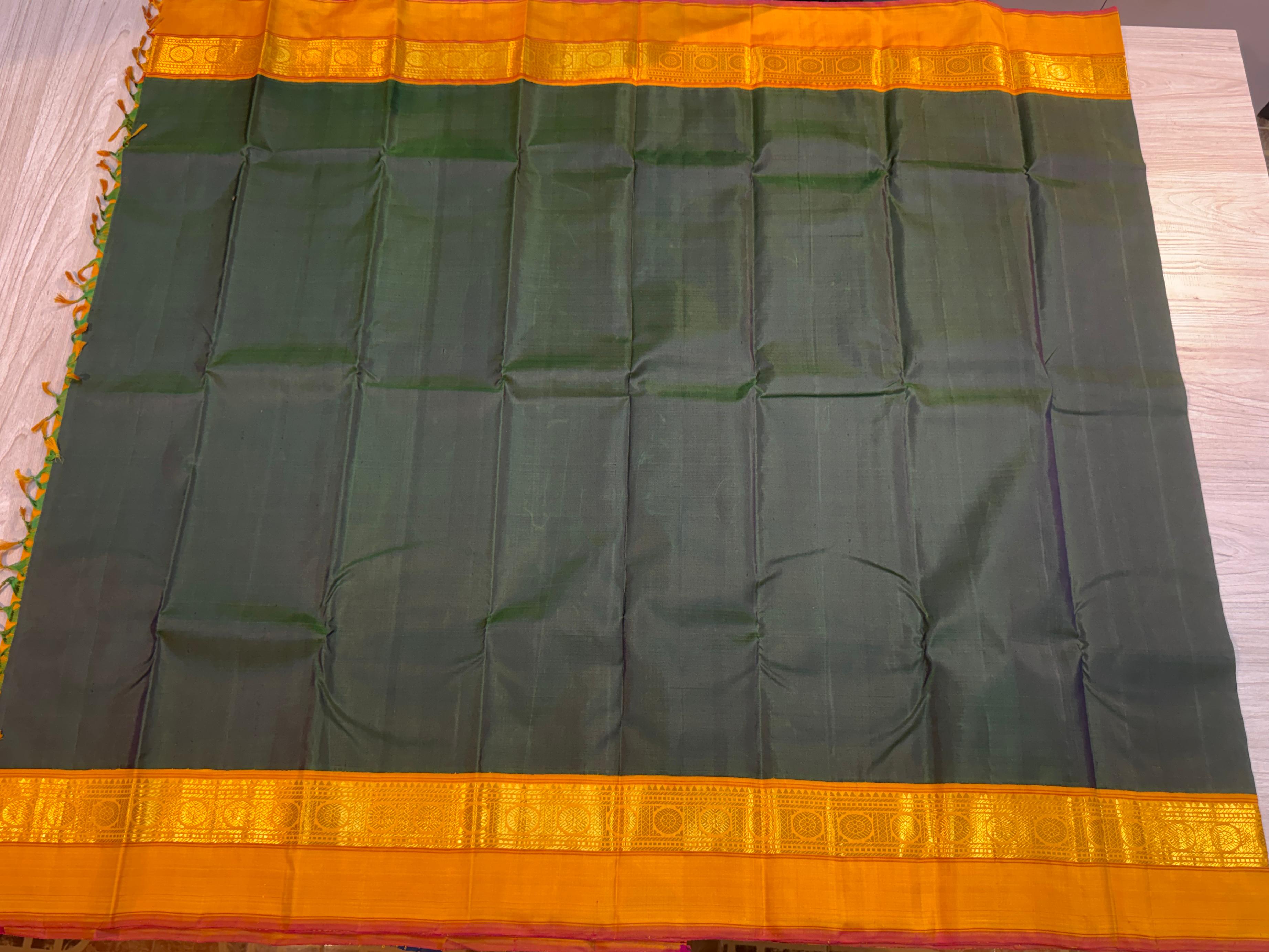 Classic Bottle Green & Orange Kanchipuram Handloom Silk Saree SS26577