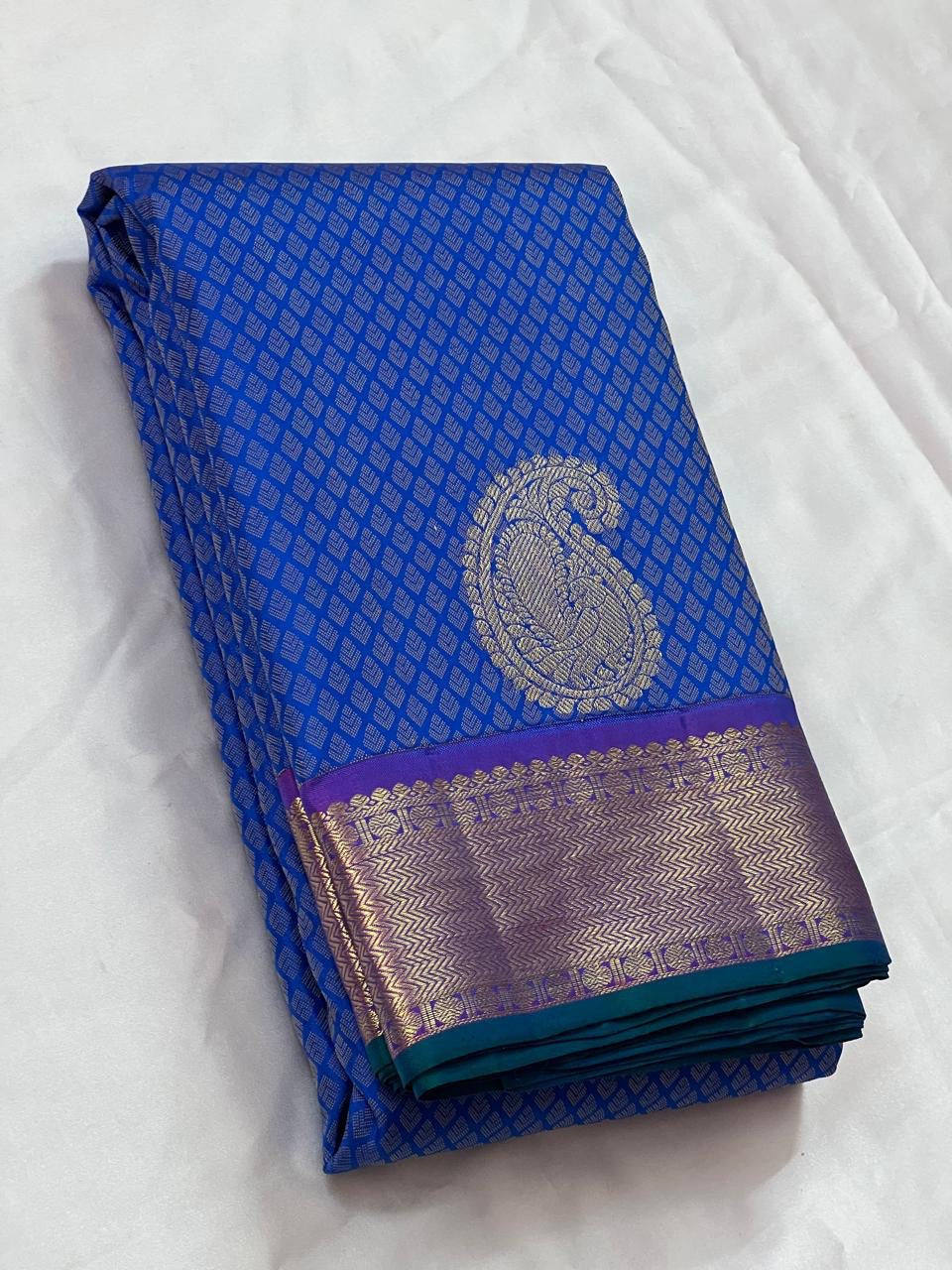 Classic Azure Blue & Wine Purple 2gm Zari Elegance Kanchipuram Handloom Silk Saree SS24827