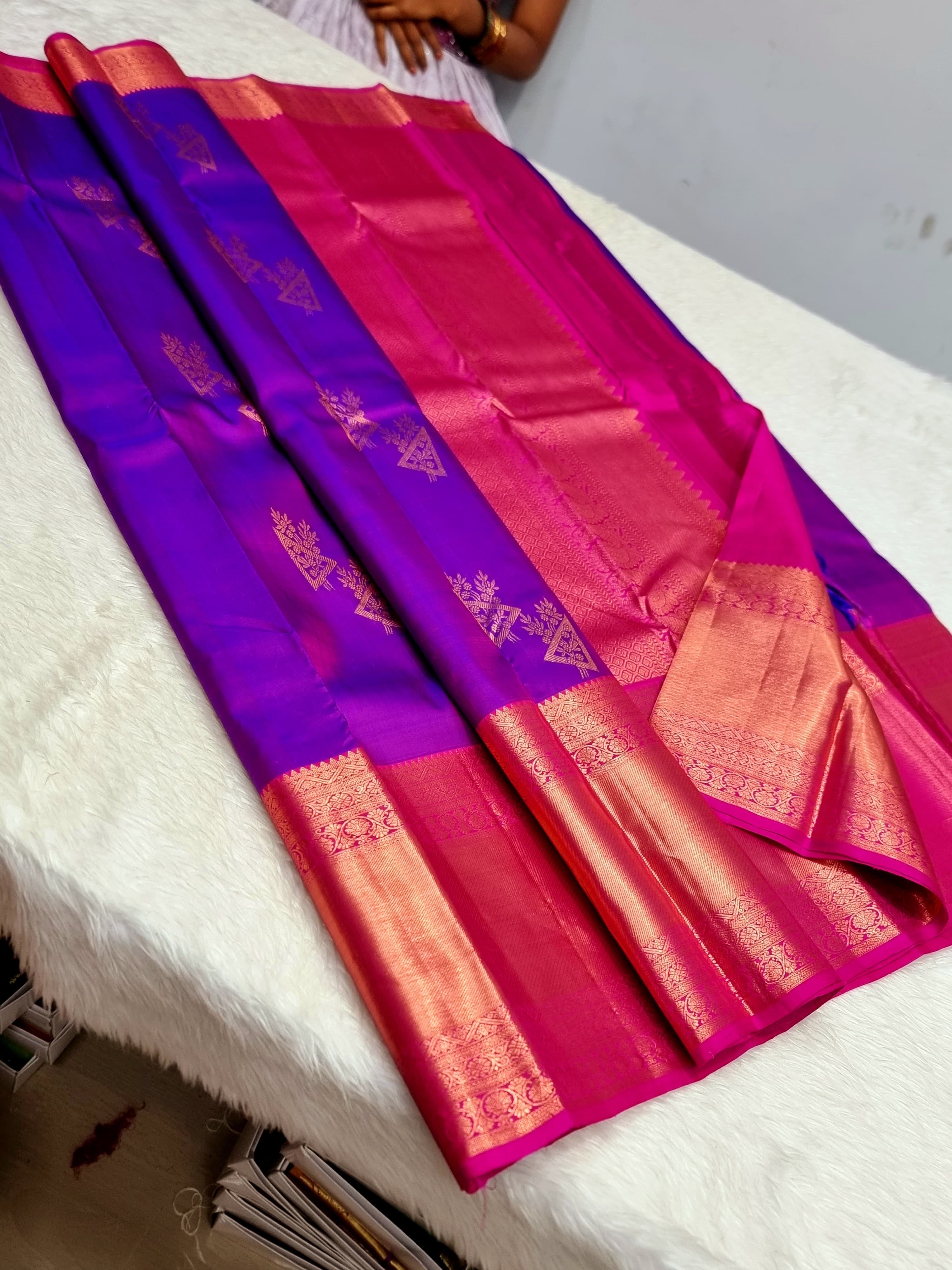 Classic Fuchsia Purple & Deep Pink 1gm Zari Elegance Kanchipuram Handloom Silk Saree SS24350