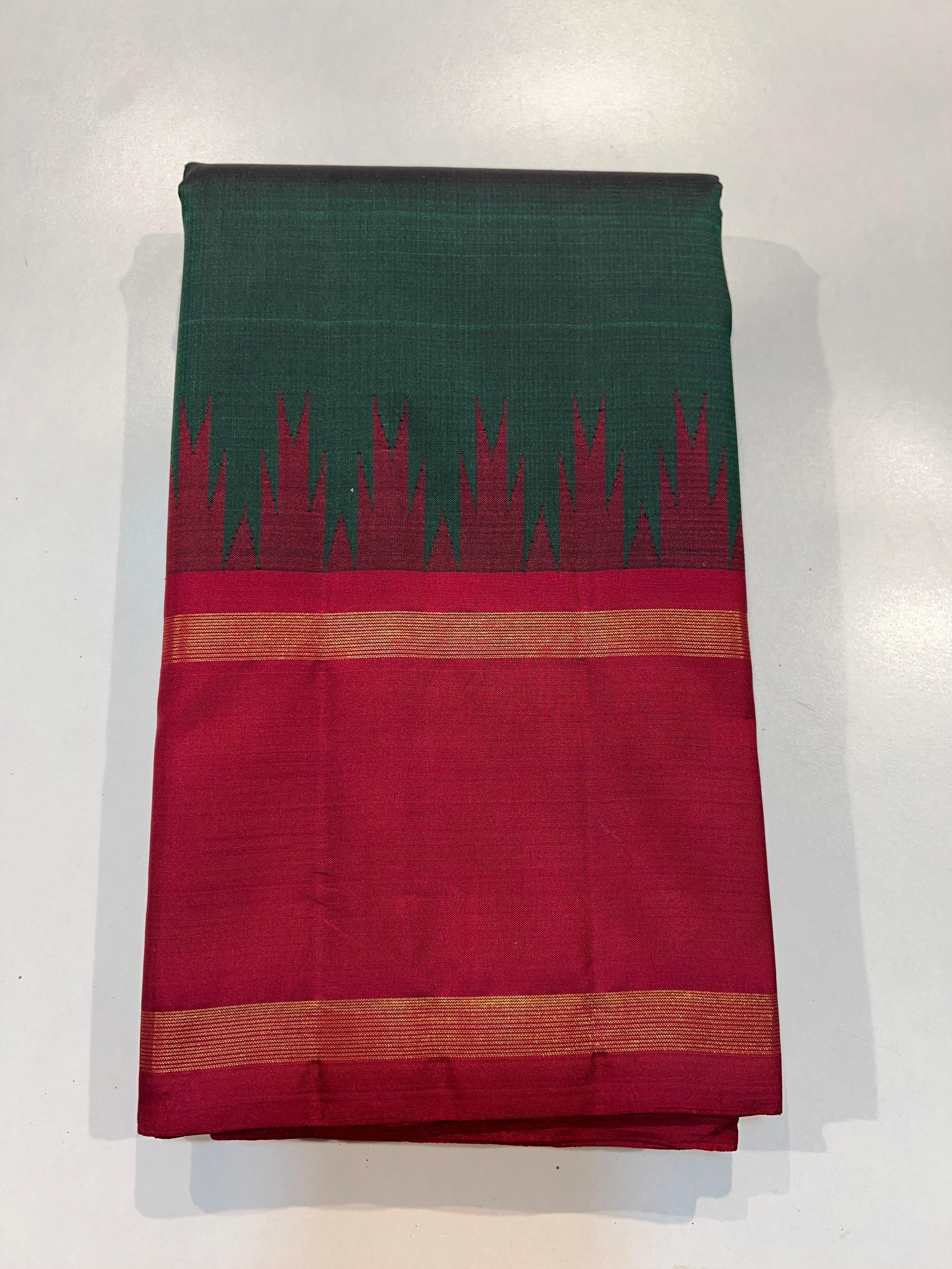 Classic Thazhampoo Arakku Red 2gm Zari Elegance Kanchipuram Silk Saree SS23840