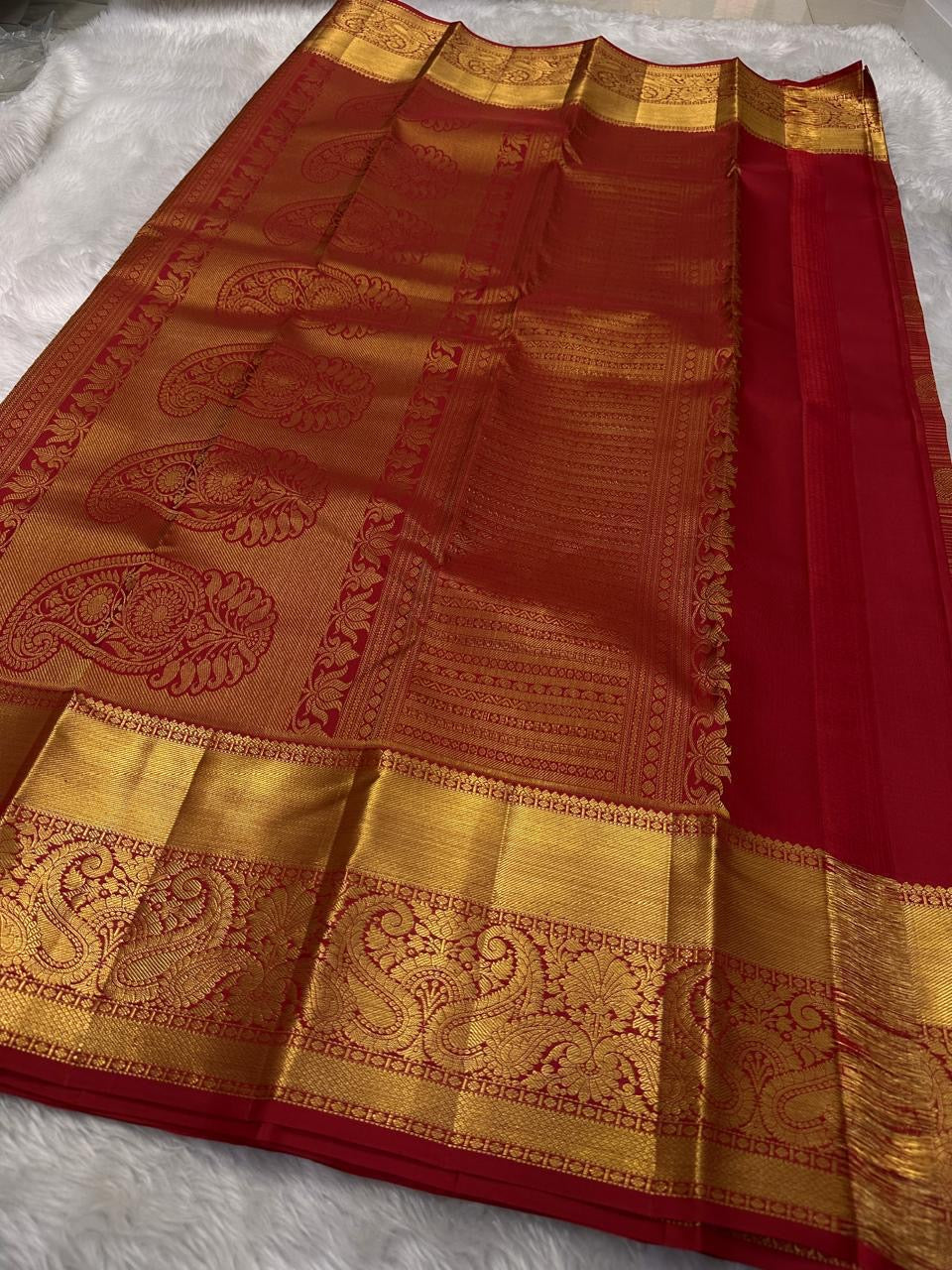 Classic Crimson Red 2gm Zari Elegance Kanchipuram Handloom Silk Saree SS24802