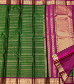 Load image into Gallery viewer, Classic Bottle Green &amp; Wine Red Elegance Kanchipuram Handloom Silk Saree SS24456
