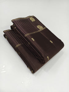 Classic Dark Chocolate 2gm Zari Vintage Elegance Kanchipuram Handloom Silk Saree SS25261