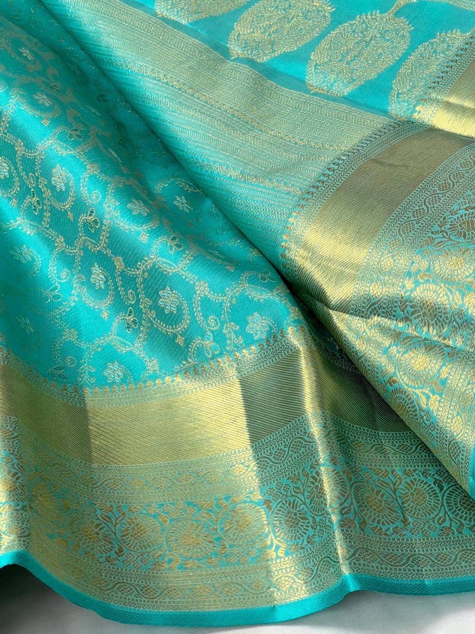 Classic Turquoise 2gm Zari Bridal Elegance Kanchipuram Handloom Silk Saree SS23867