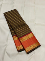 Load image into Gallery viewer, Classic Moss Brown &amp; Orange 2gm Zari Elegance Kanchipuram Handloom Silk Saree SS24449
