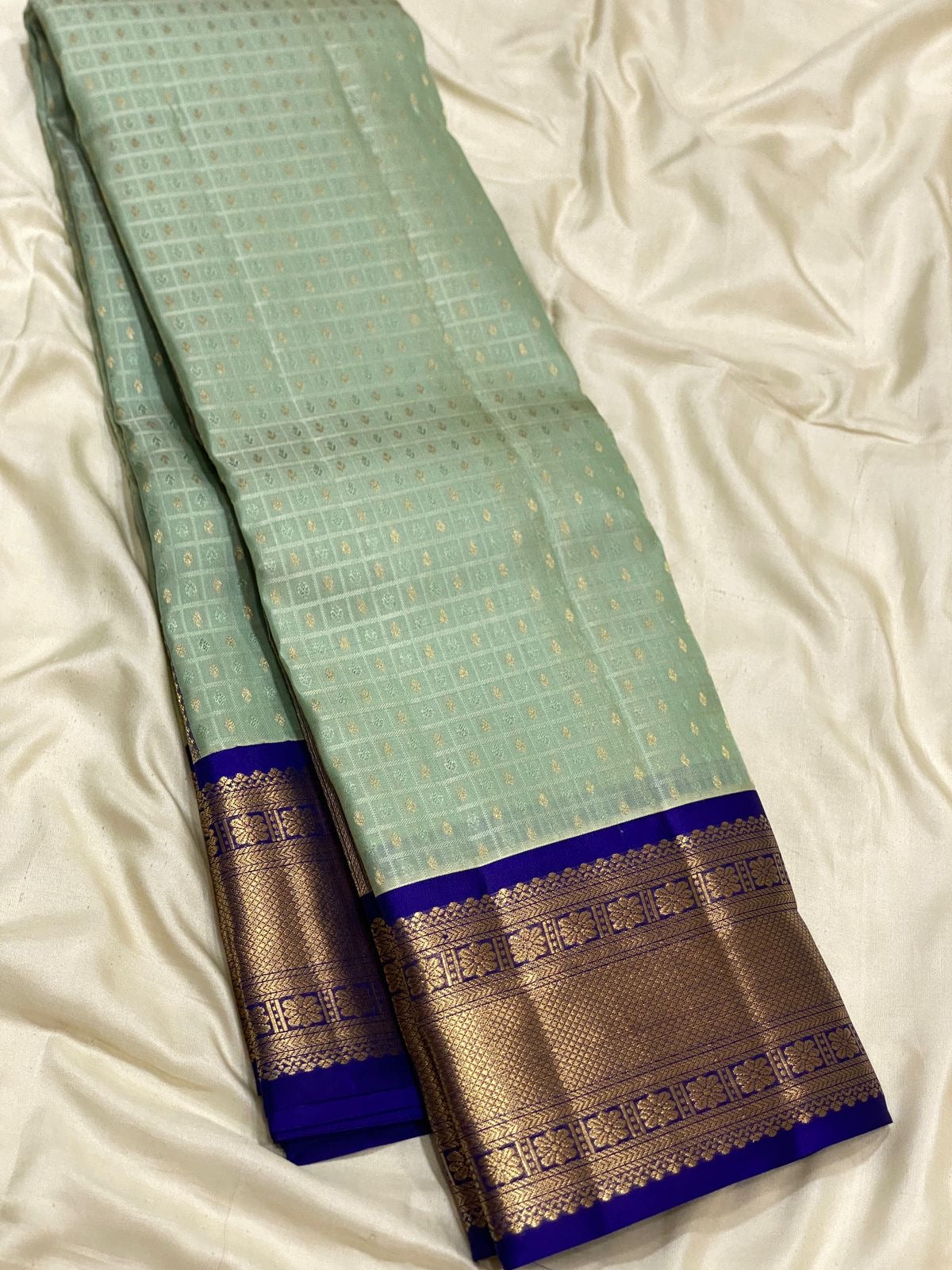 Classic Fern Green & Royal Blue 1gm Zari Kanchipuram Handloom Silk Saree SS25811