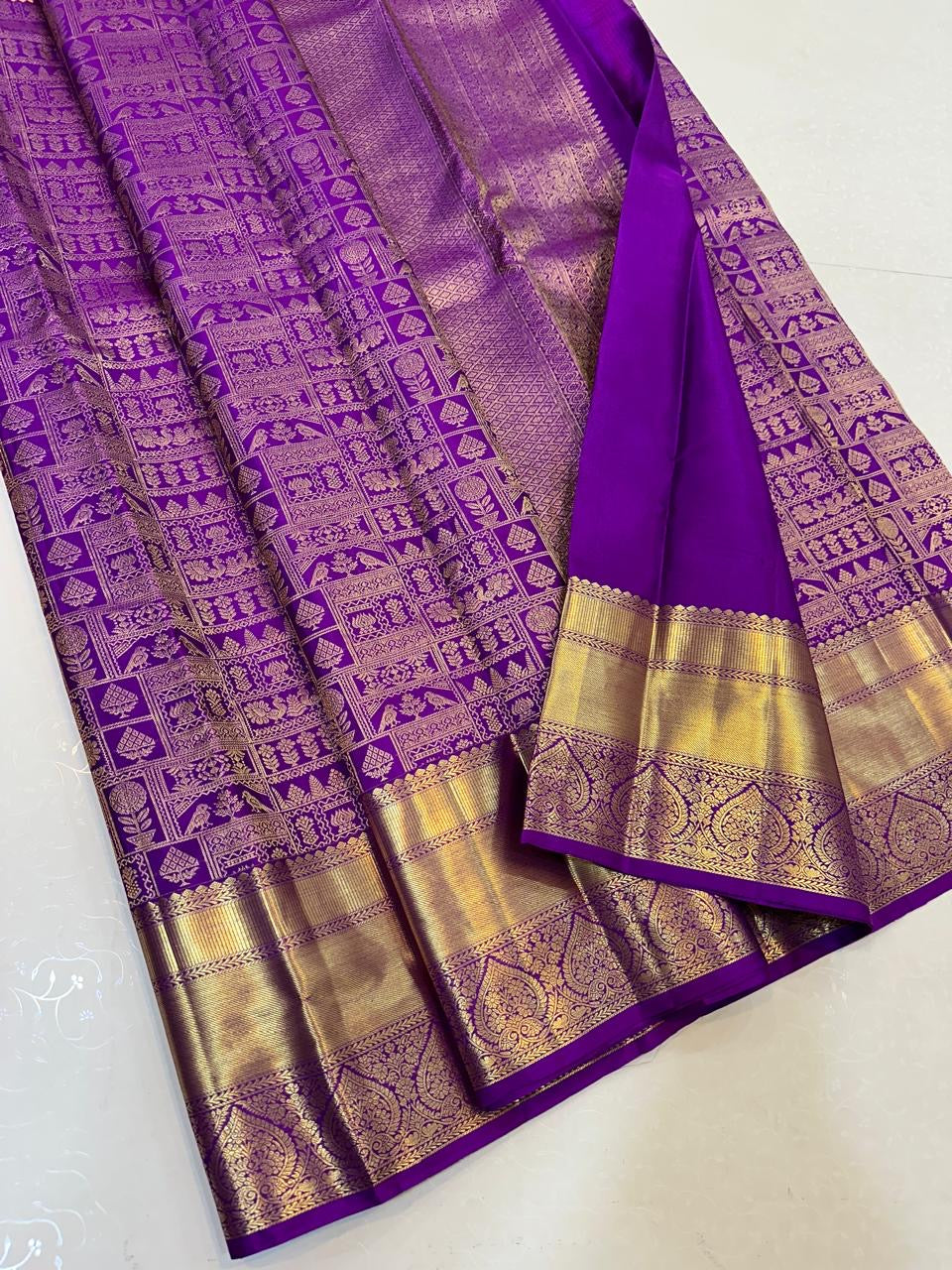 Classic Vadamalli Elegance Kanchipuram Handloom Silk Saree SS24686