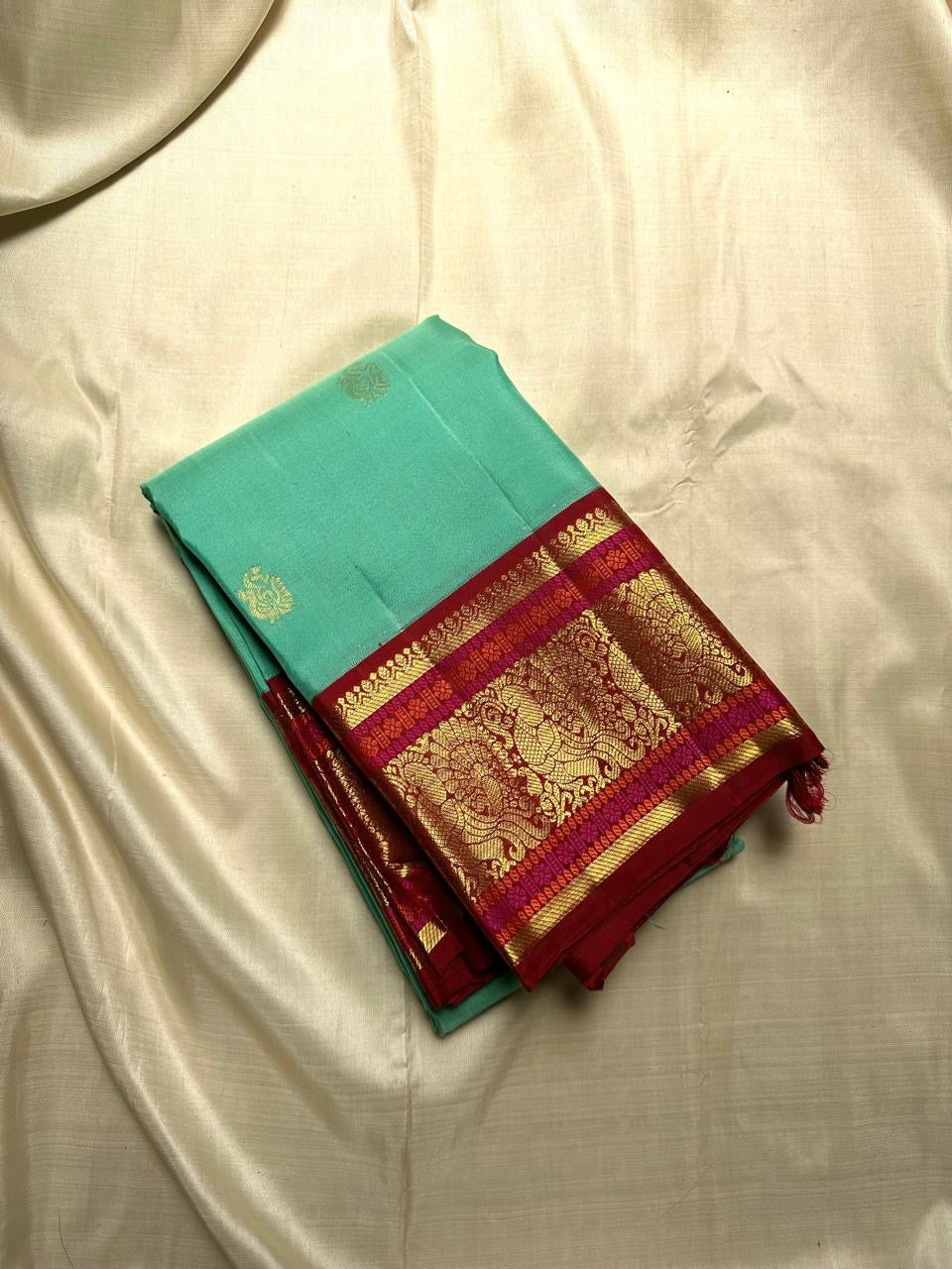 Classic Sea Green & Chilly Red 2gm Zari Korvai Elegance Kanchipuram Handloom Silk Saree SS23734