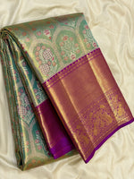 Load image into Gallery viewer, Classic Pastel Green &amp; Violet 2gm Zari Tissue Brocade Bridal Elegance Kanchipuram Handloom Silk Saree SS27090
