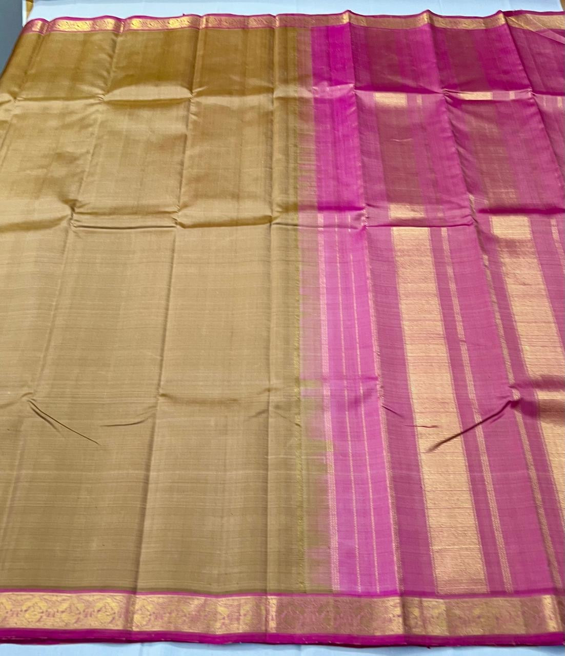 Classic Sand Beige & Deep Pink 2gm Zari Kanchipuram Handloom Silk Saree SS26012