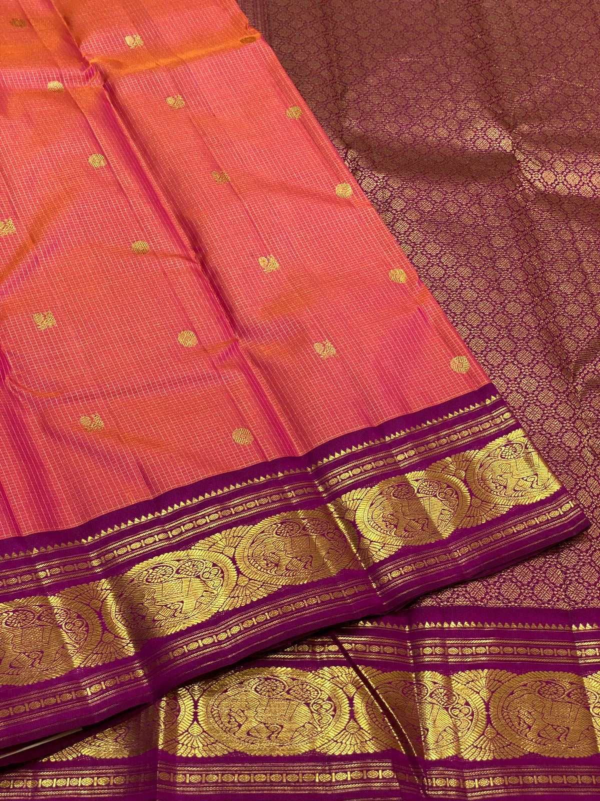 Classic Pinkish Orange & Plum 2gm Zari Vaira Oosi Elegance Kanchipuram Handloom Silk Saree SS25326