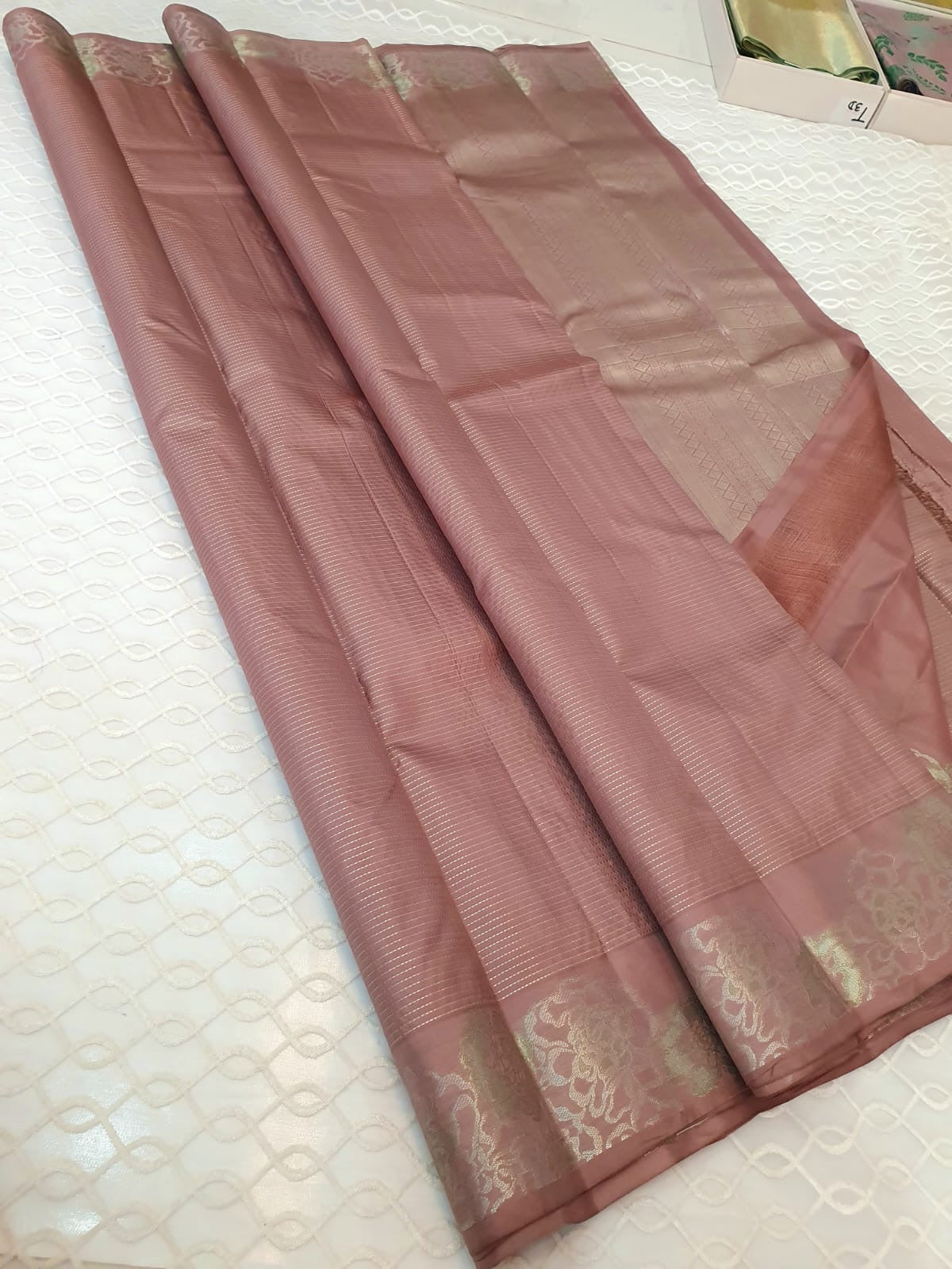 Classic Cocoa Brown Elegance Kanchipuram Handloom Silk Saree SS25505