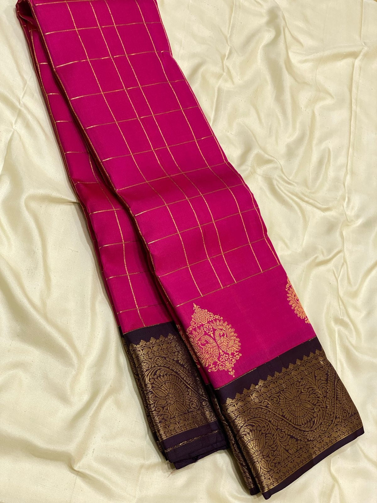 Classic Fuchsia Pink & Plum 2gm Zari Vaira Oosi Checks Elegance Kanchipuram Handloom Silk Saree SS24607