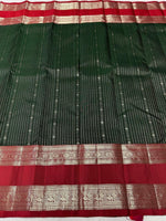 Load image into Gallery viewer, Classic Pine Green &amp; Barn Red 2gm Silver Zari Elegance Kanchipuram Handloom Silk Saree SS25382

