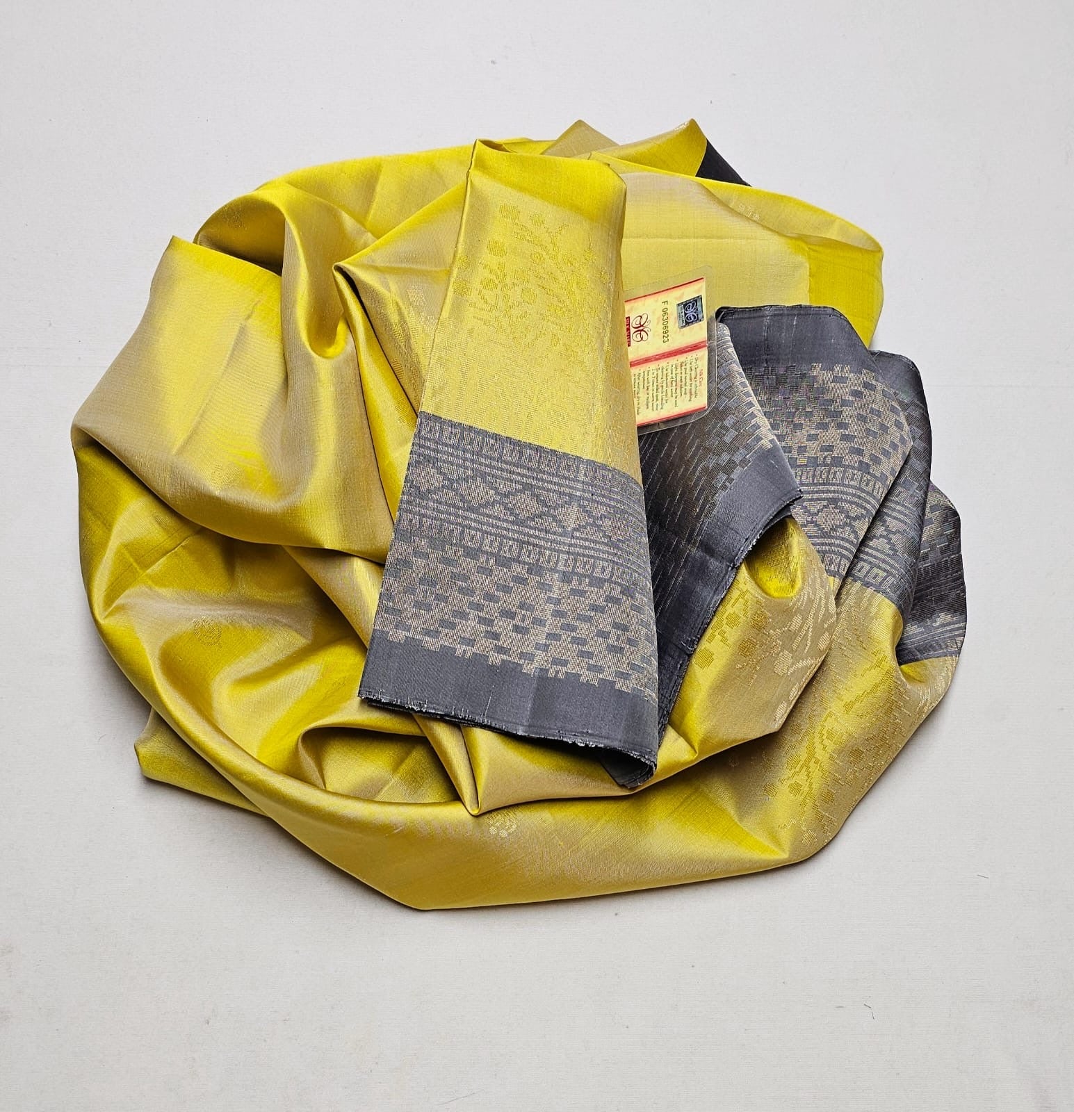 Classic Yellow & Grey Elegance Handloom Soft Silk Saree SS24746