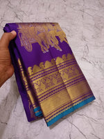 Load image into Gallery viewer, Classic Violet &amp; Sky Blue 2gm Zari Elegance Kanchipuram Handloom Silk Saree SS24628
