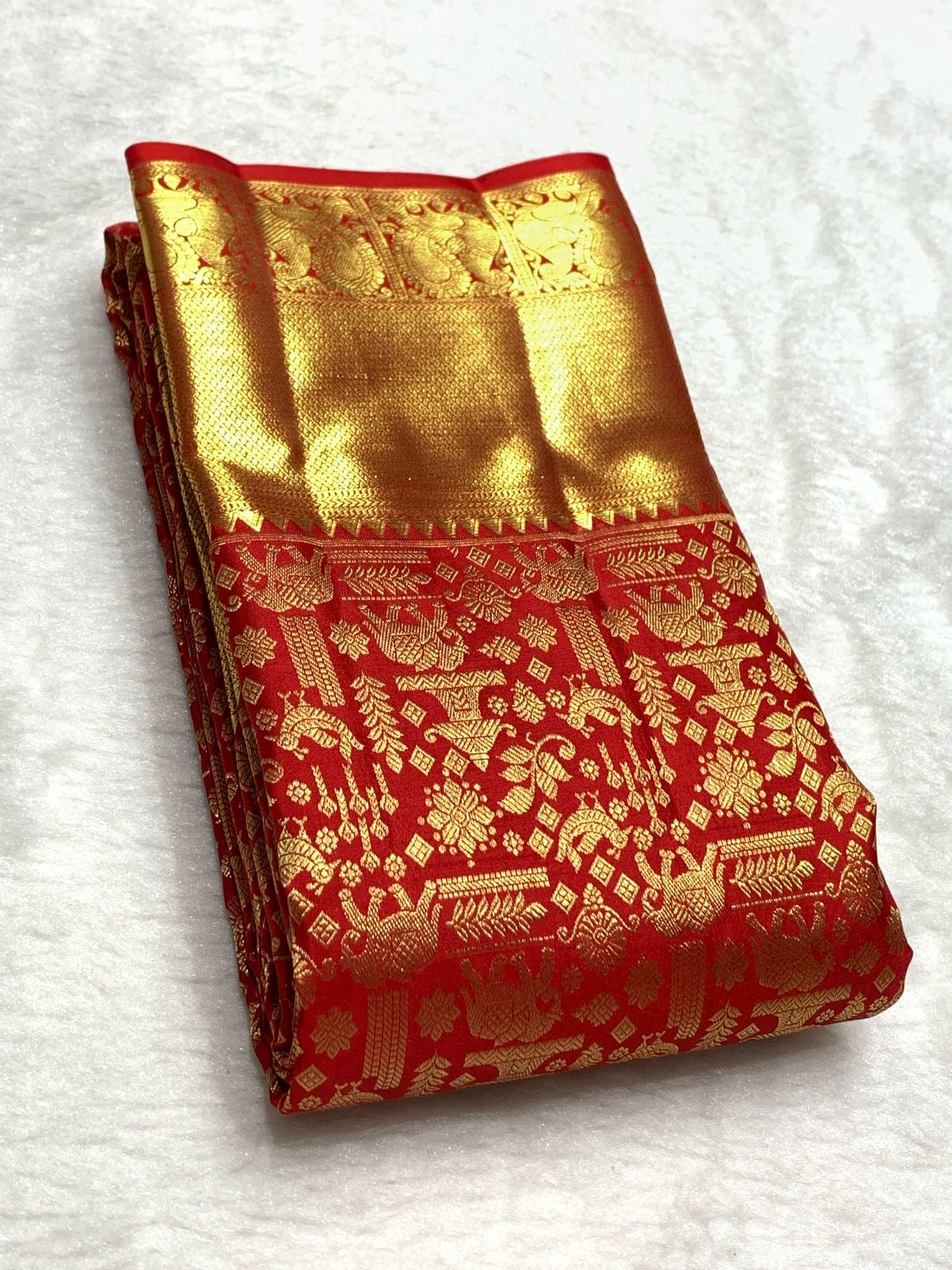 Classic Crimson Red Bridal Elegance Kanchipuram Handloom Silk Saree SS24858