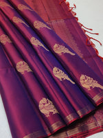 Load image into Gallery viewer, Classic Shaded Wine Onion Pink Elegance Handloom Soft Silk Saree SS27064

