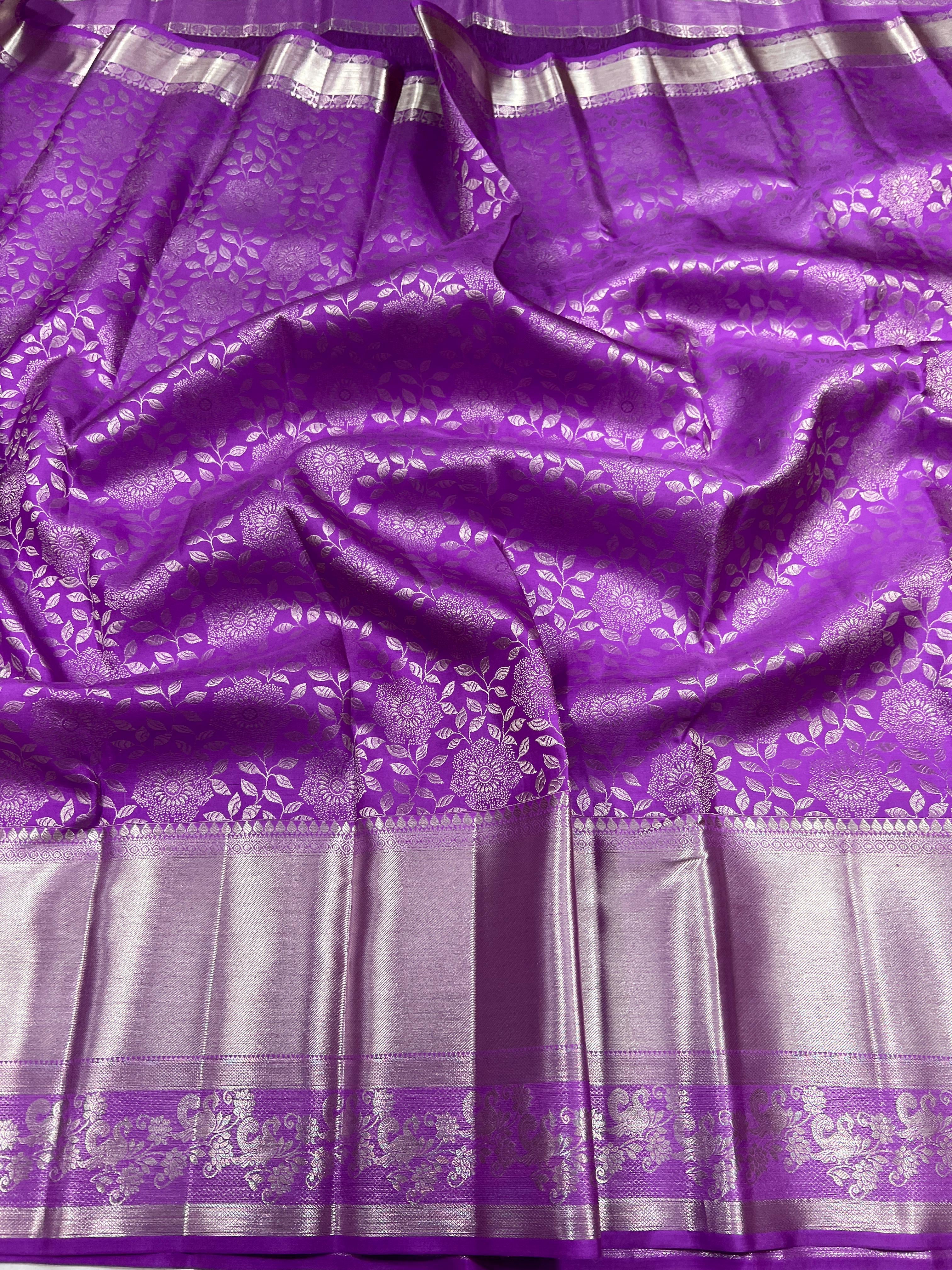 Classic Lavender Bridal Elegance Kanchipuram Handloom Silk Saree SS20635