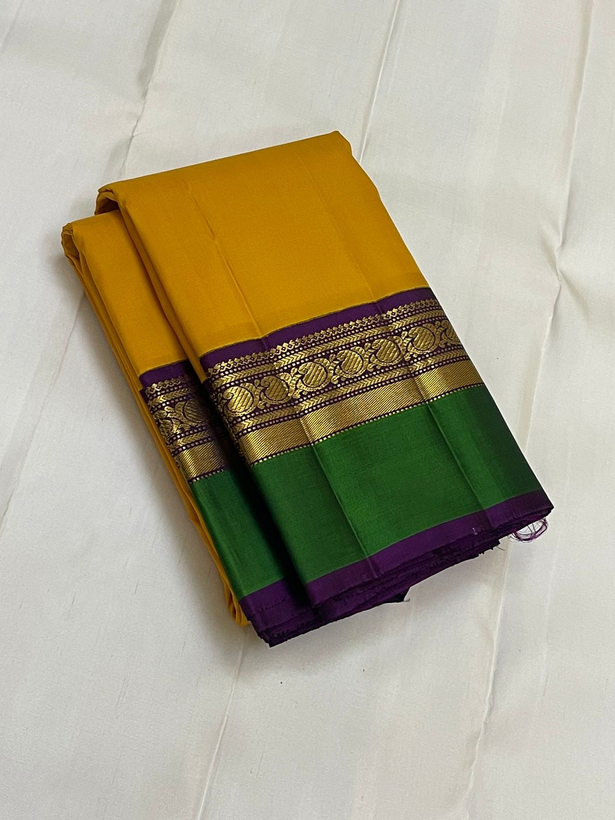 Classic Golden Yellow 1gm Zari Elegance Kanchipuram Handloom Silk Saree SS24085