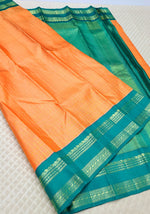 Load image into Gallery viewer, Classic Pastel Orange &amp; Sea Green 2gm Zari Kanchipuram Handloom Silk Saree SS26193
