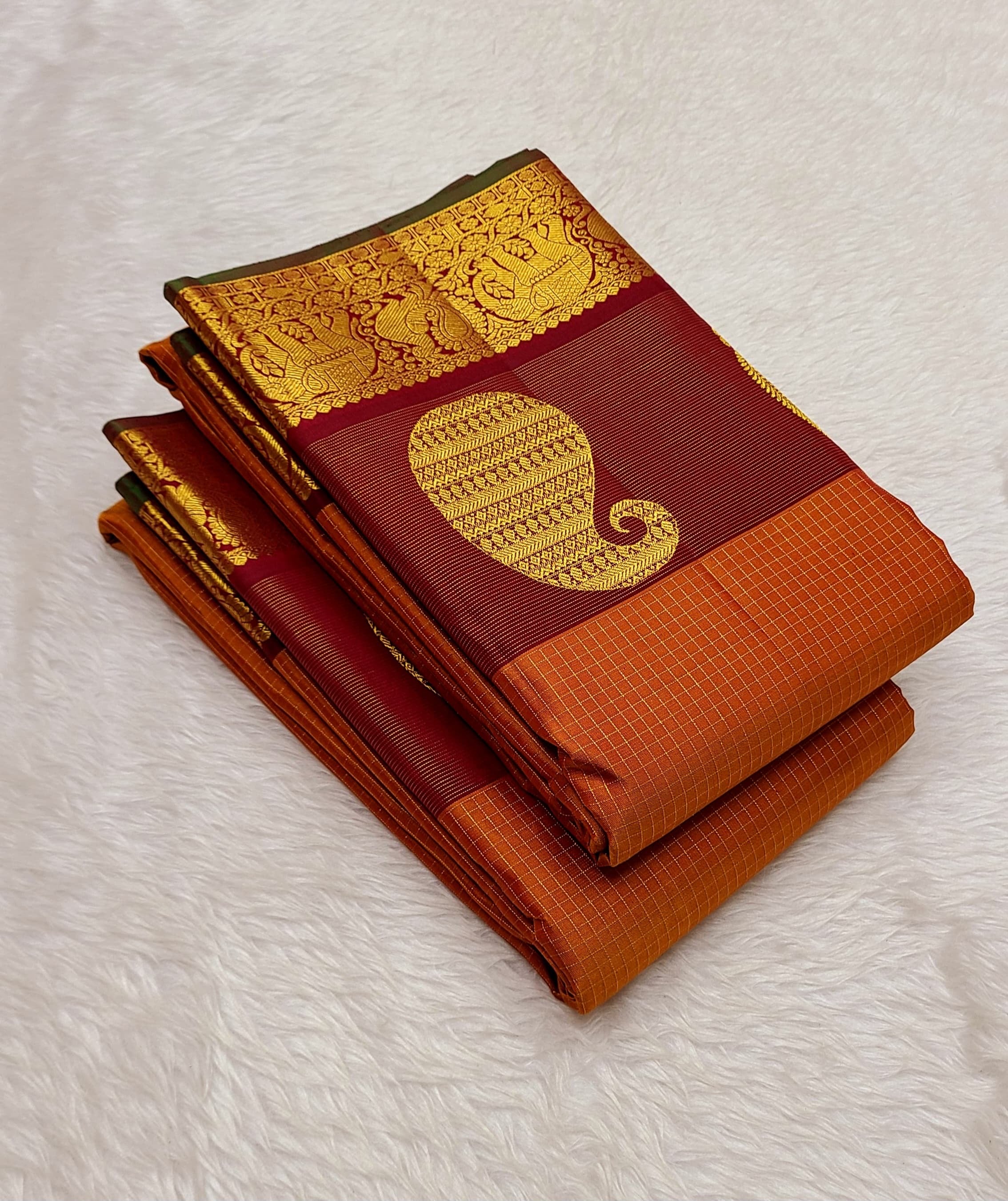 Classic Apricot Orange 2gm Zari Kanchipuram Handloom Silk Saree SS26365
