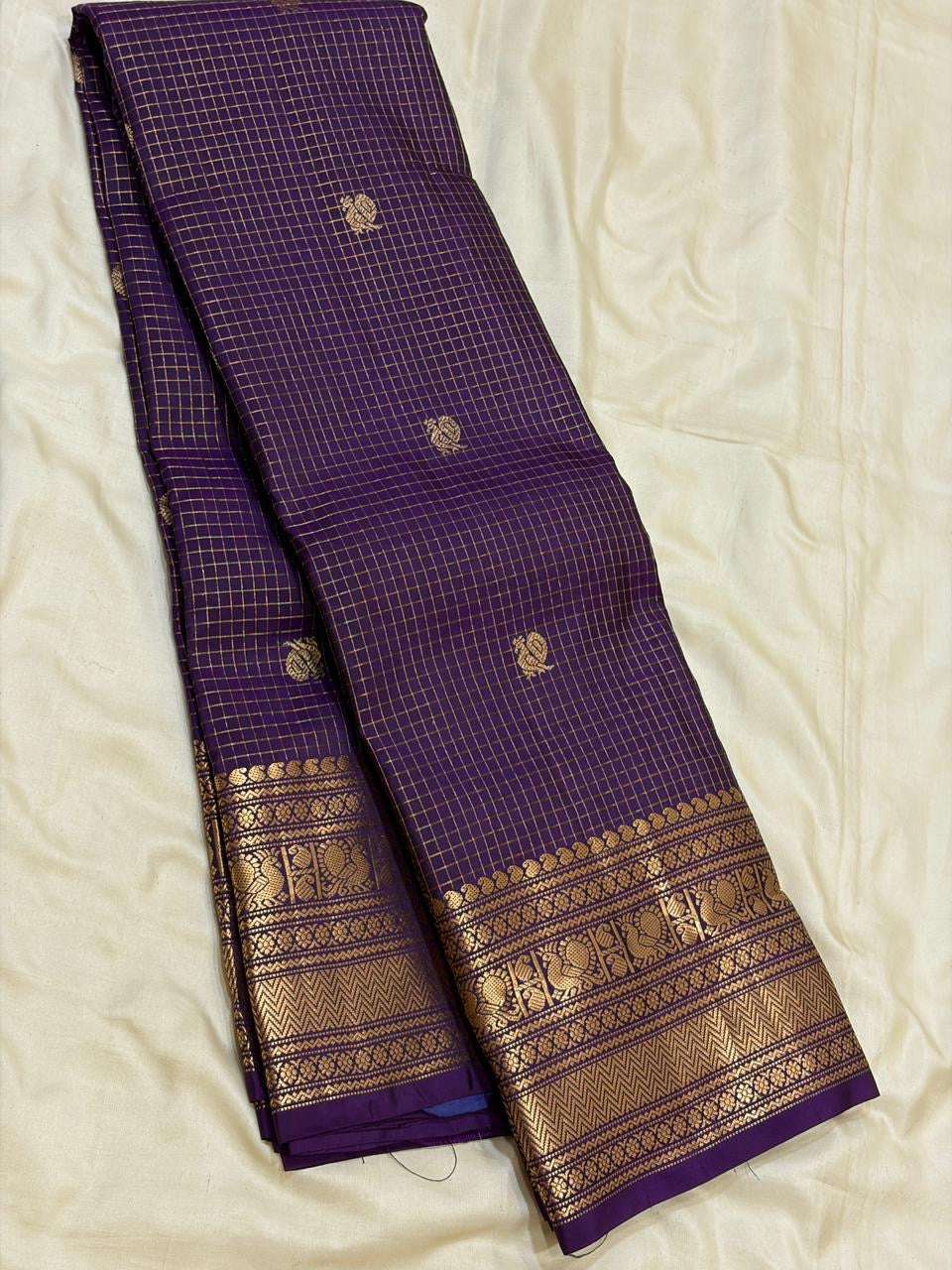 Classic Violet 1gm Zari Vaira Oosi Kanchipuram Handloom Silk Saree SS26657