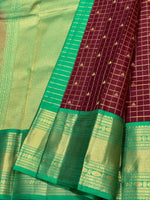 Load image into Gallery viewer, Classic Burgundy &amp; Sea Green 2gm Zari Beldari Checks Elegance Kanchipuram Handloom Silk Saree SS24609
