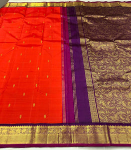 Classic Fiery Orange & Violet 2gm Zari Kanchipuram Handloom Silk Saree SS25629