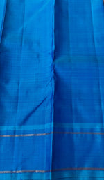 Load image into Gallery viewer, Classic Lavender &amp; Azure Blue 4gm Zari Bridal Elegance Kanchipuram Handloom Silk Saree SS23762
