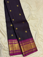 Load image into Gallery viewer, Classic Shadow Dark Plum &amp; Fuchsia Pink 2gm Zari Vintage Elegance Kanchipuram Handloom Silk Saree SS27887

