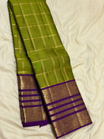 Load image into Gallery viewer, Classic Olive Green &amp; Violet Beldari Vintage Oosi Checks 2gm Zari Elegance Kanchipuram Handloom Silk Saree SS27206
