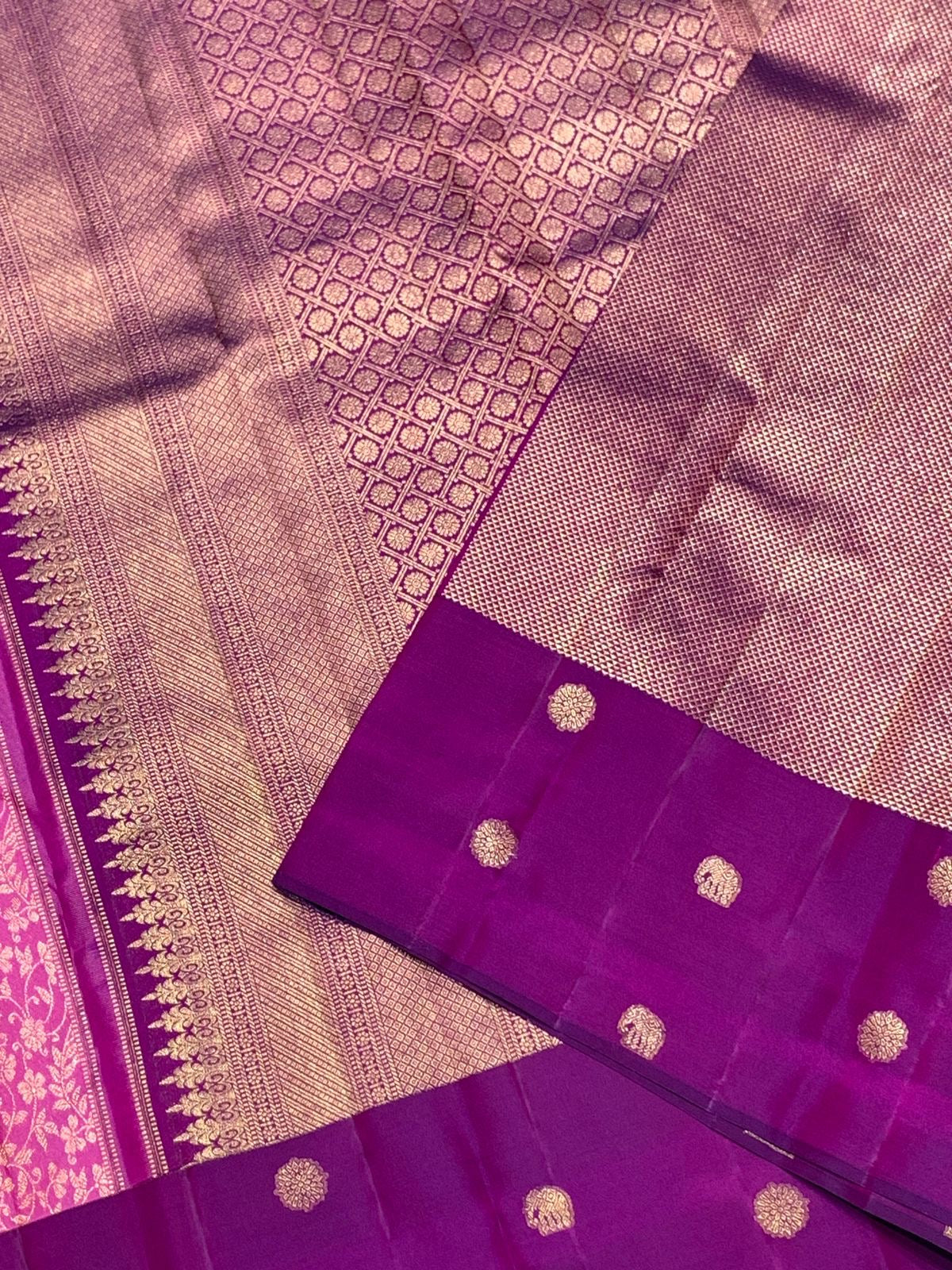 Classic Pink & Purple 2gm Zari Elegance Kanchipuram Handloom Silk Saree SS25365