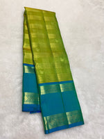 Load image into Gallery viewer, Classic Spring Green &amp; Teal Blue 2gm Zari Elegance Kanchipuram Handloom Silk Saree SS27503
