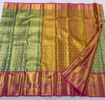 Load image into Gallery viewer, Pastel Green &amp; Fuchsia Pink 2gm Zari Brocade Bridal Elegance Kanchipuram Handloom Silk Saree SS23641
