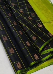 Classic Bottle Green & Lime Green Elegance Handloom Soft Silk Saree SS23959